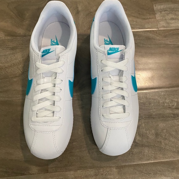 Nike Cortez "Miami Dolphins" DM4044-103 Men's Size 8.5 Brand New! - Picture 4 of 5